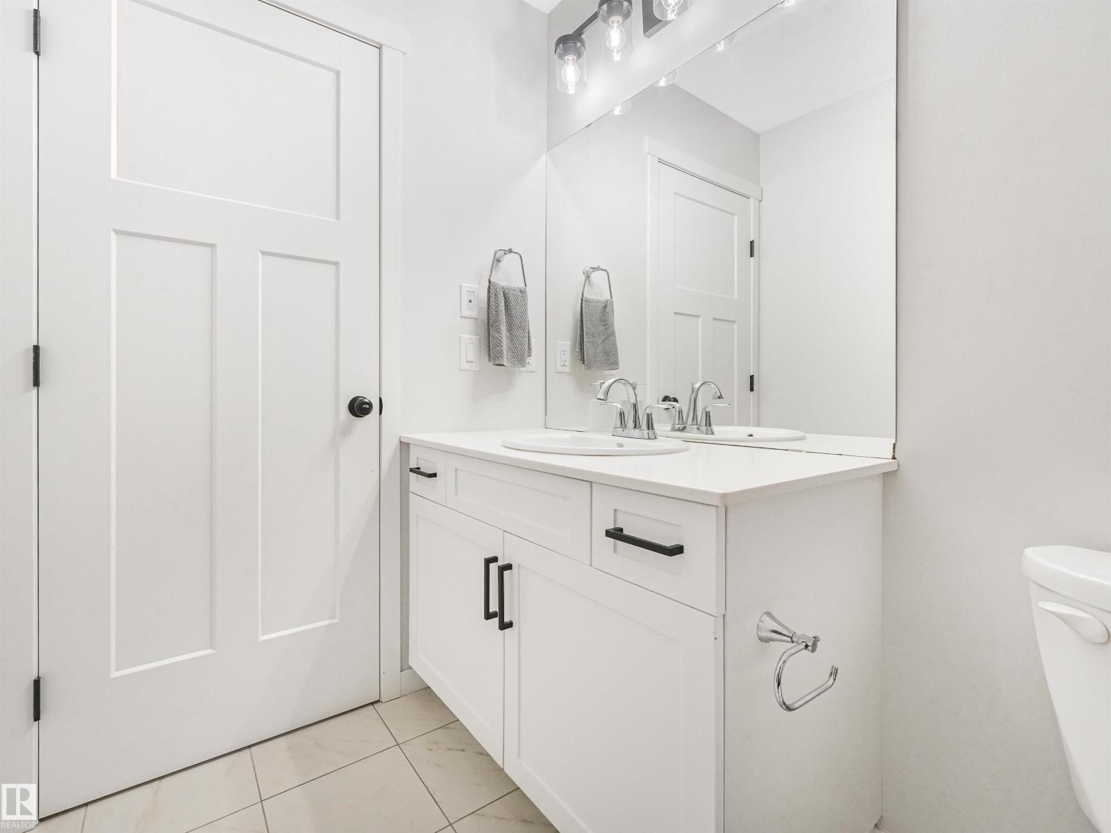 Photo 16 of 9311 226 St Nw, Edmonton AB