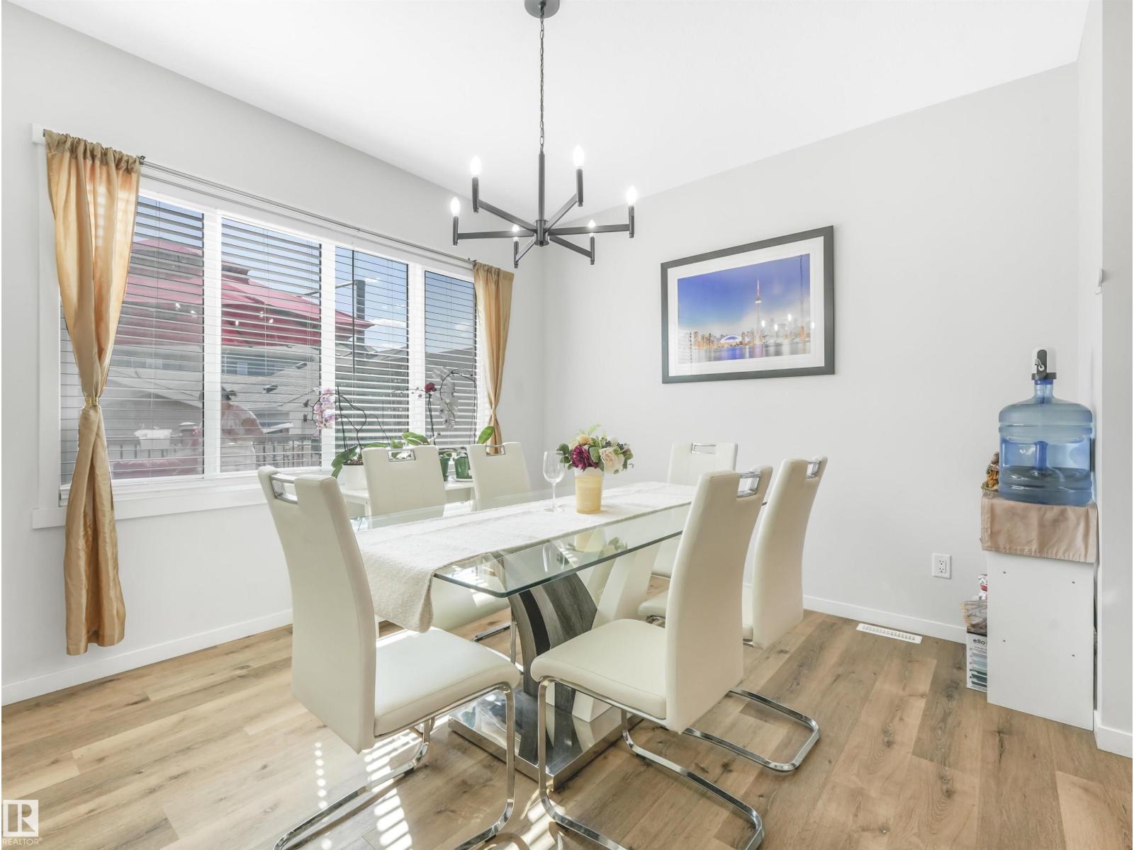Photo 9 of 9311 226 St Nw, Edmonton AB