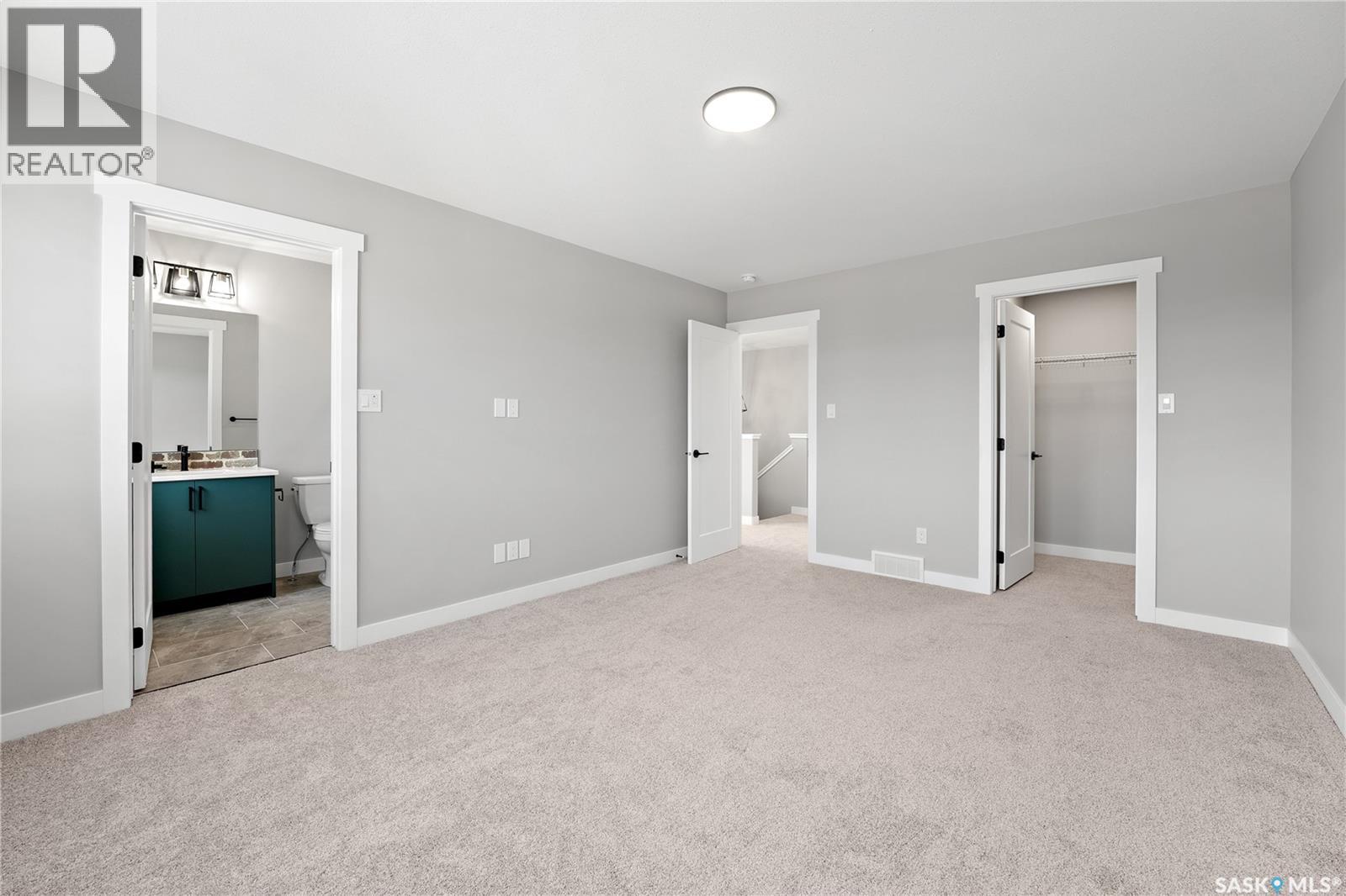 Photo 17 of 3080 Dumont Way, Regina SK