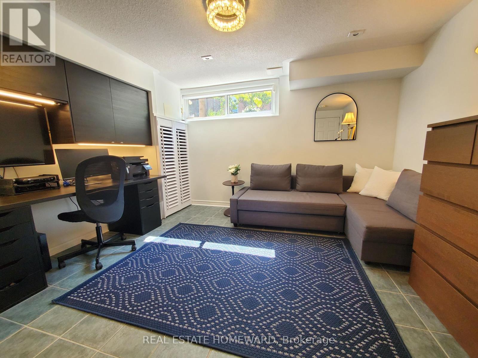 Photo 47 of 257 Milan Street, Toronto ON