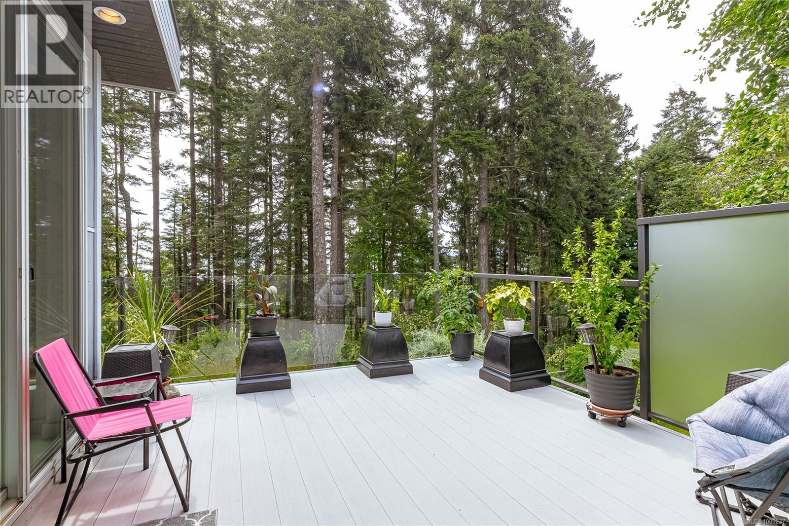  556 Delora Drive, Colwood