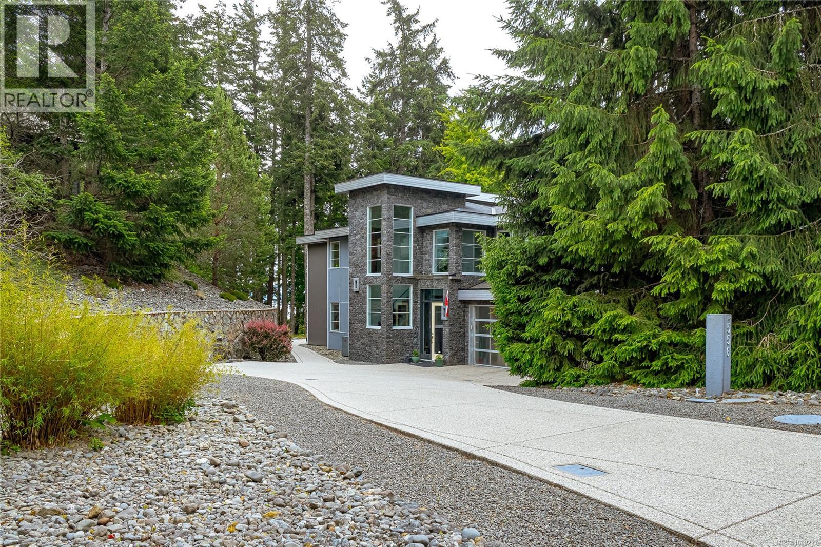  556 Delora Drive, Colwood