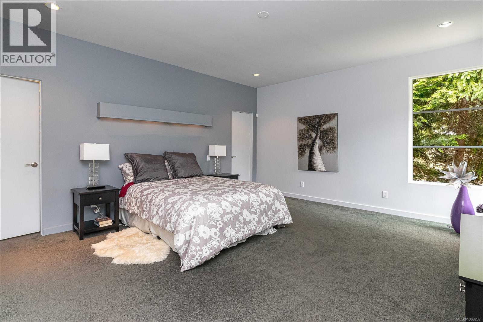  556 Delora Drive, Colwood
