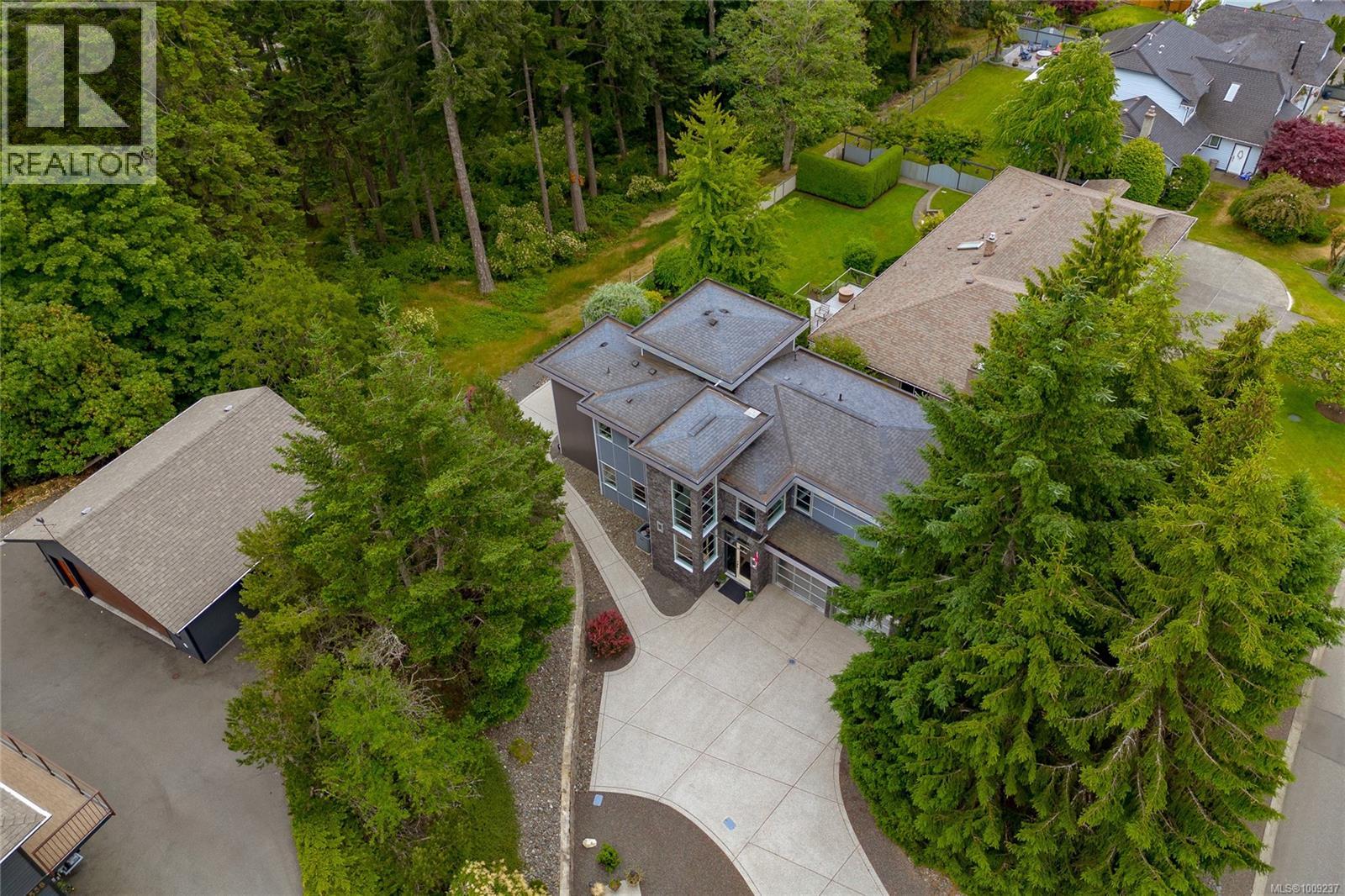  556 Delora Drive, Colwood