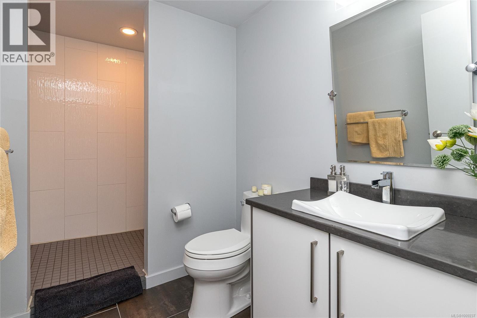  556 Delora Drive, Colwood