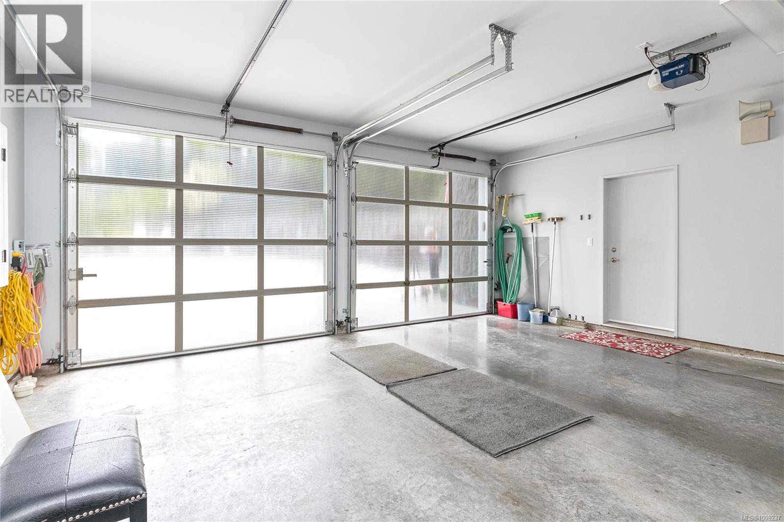  556 Delora Drive, Colwood