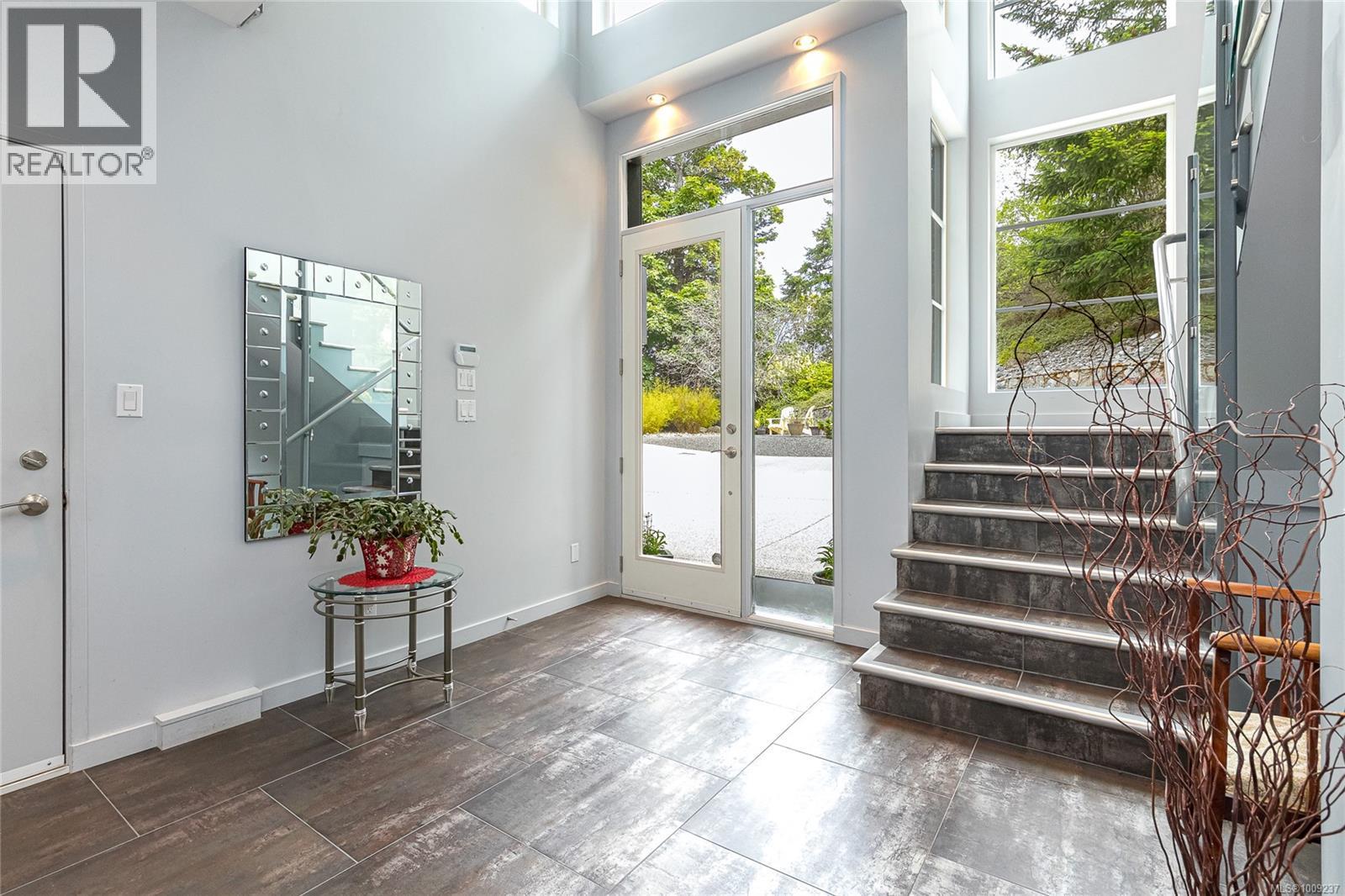  556 Delora Drive, Colwood