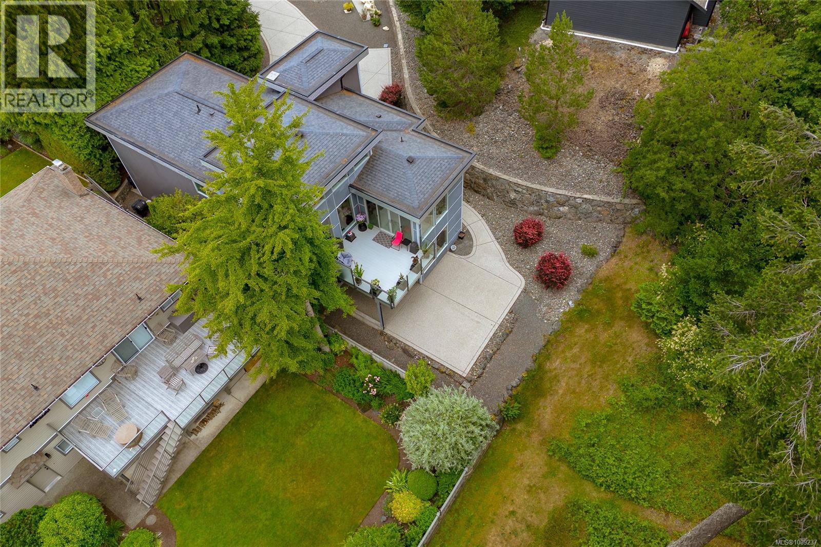  556 Delora Drive, Colwood