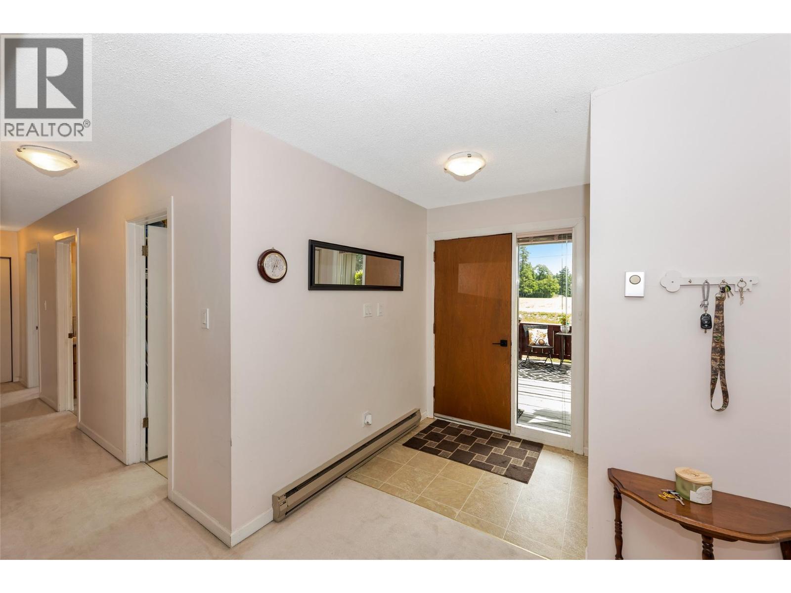 4111 round Prairie Road, Armstrong