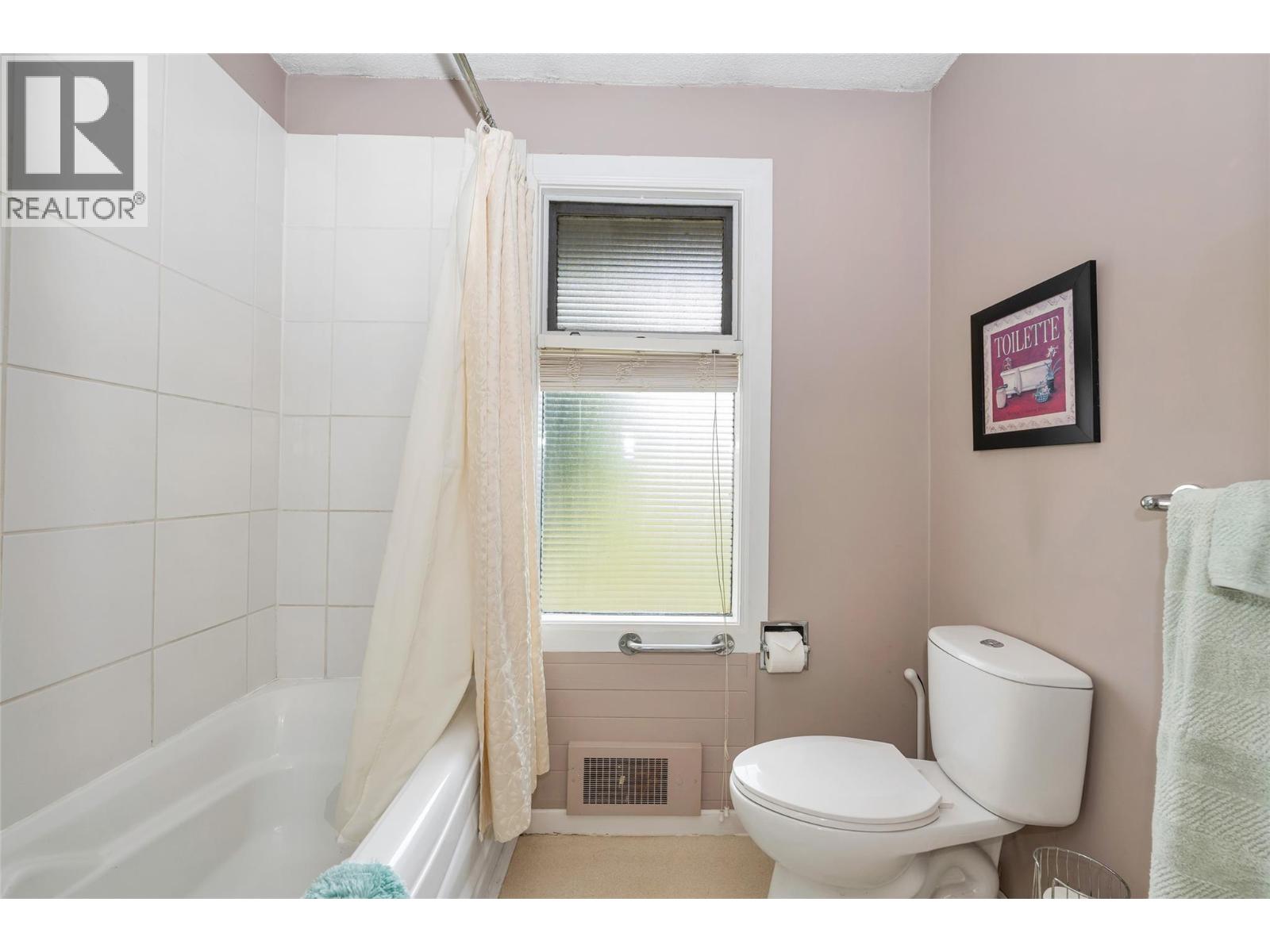 4111 round Prairie Road, Armstrong