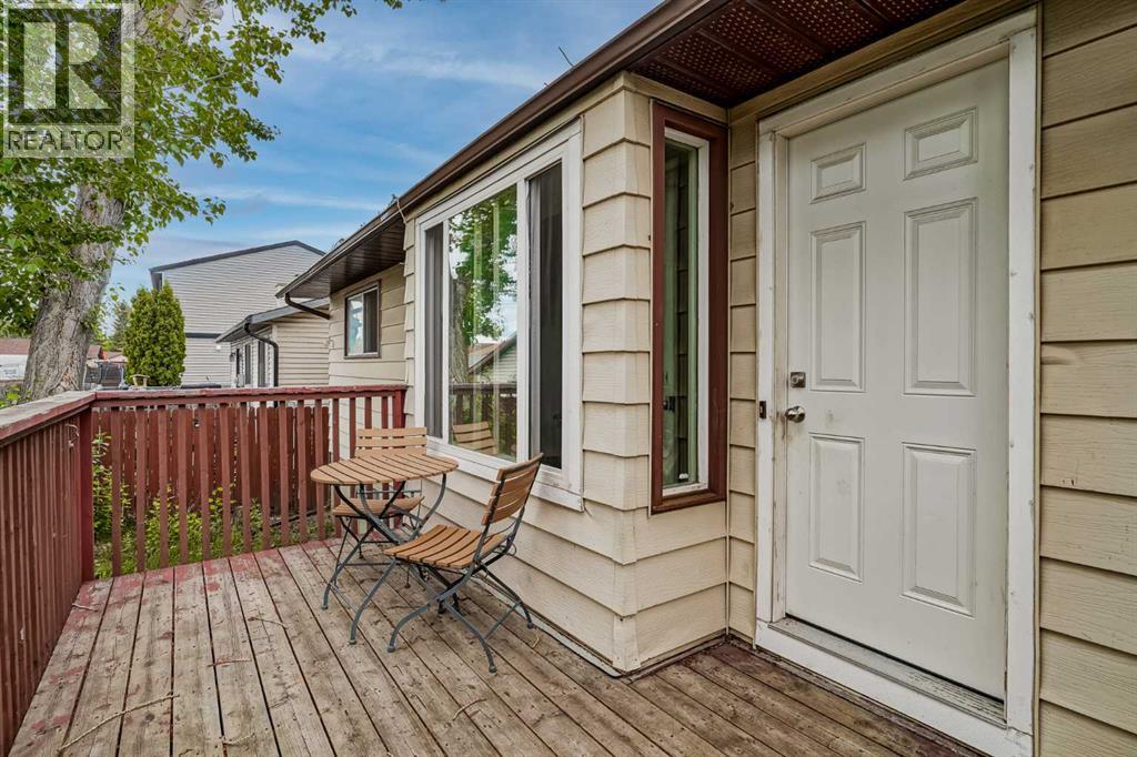 Single Family House Bi-level for Sale in  Falconridge Place NE Falconridge Calgary 