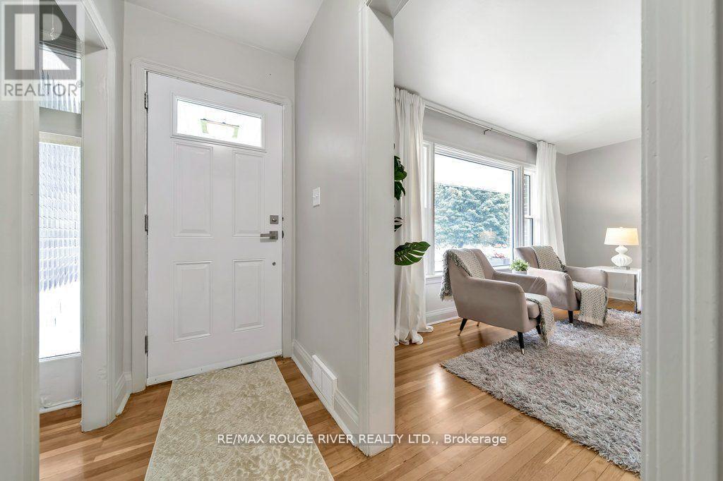 Photo 5 of 786 Mary Street N, Oshawa ON