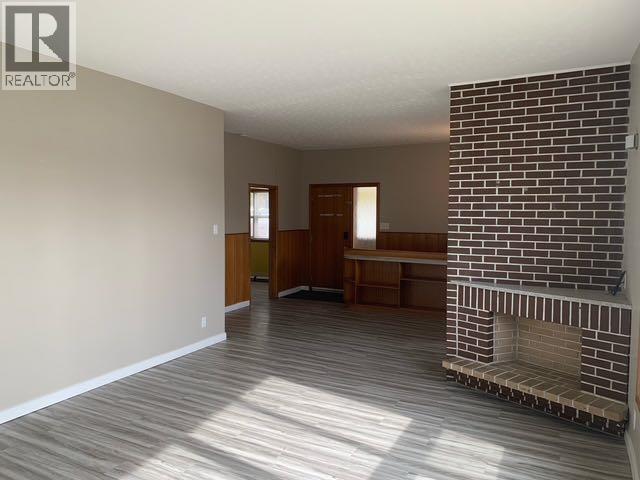 Photo 9 of 1505 6 A Avenue N, Lethbridge AB