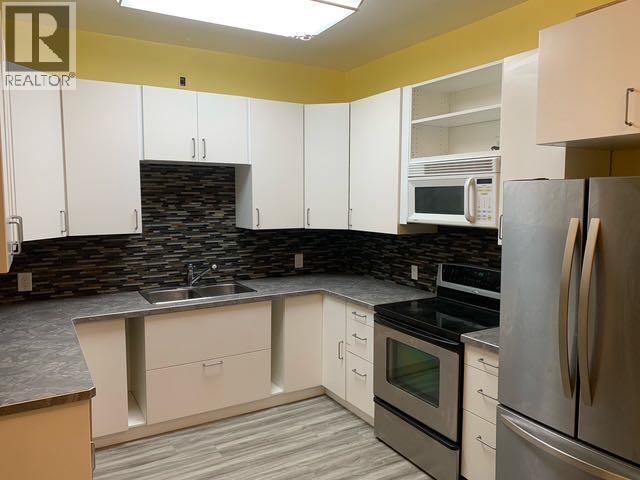 Photo 14 of 1505 6 A Avenue N, Lethbridge AB