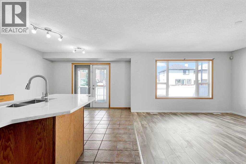 Photo 13 of 35 Saddlehorn Crescent Ne, Calgary AB