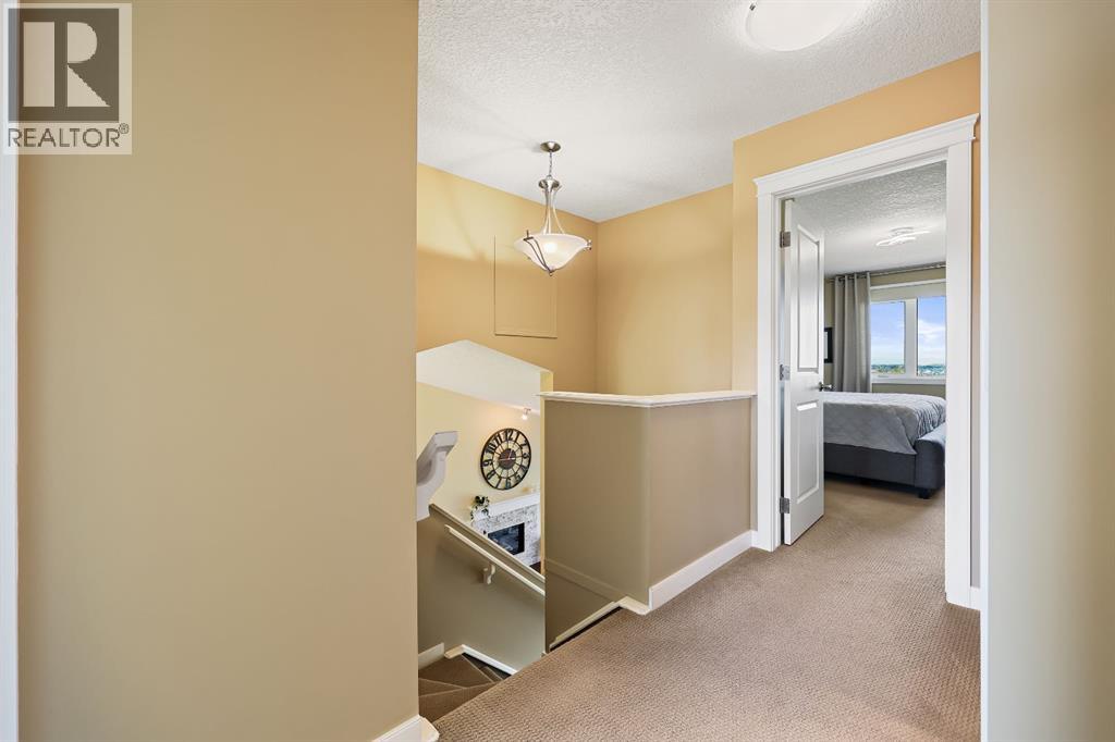 Single Family House for Sale in  Hidden Valley Landing NW Hidden Valley Calgary 
