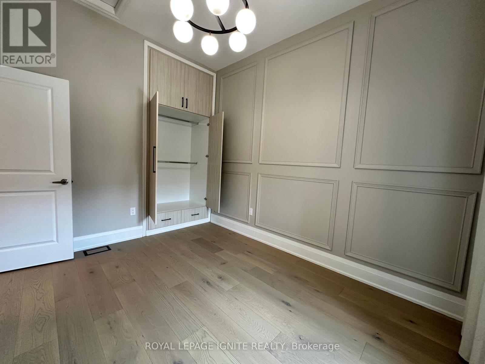 Photo 8 of 27 Oren Street, Vaughan ON