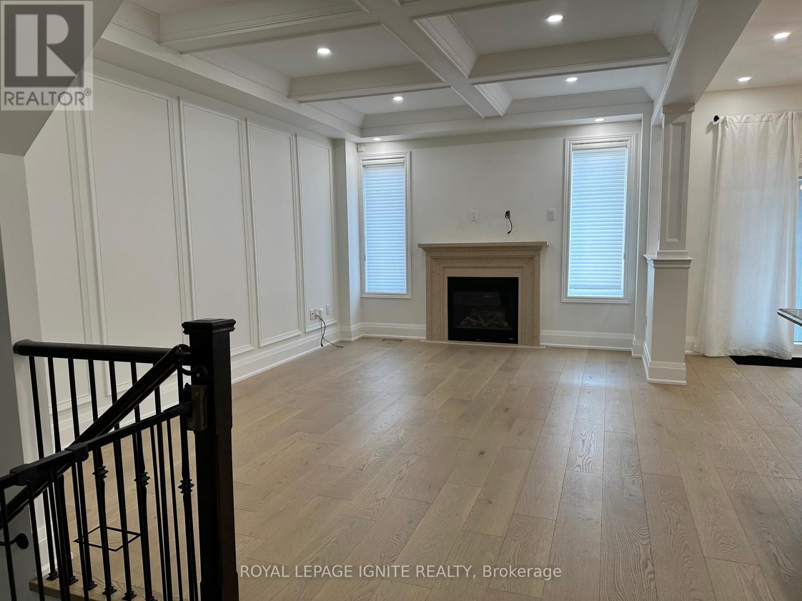 Photo 2 of 27 Oren Street, Vaughan ON