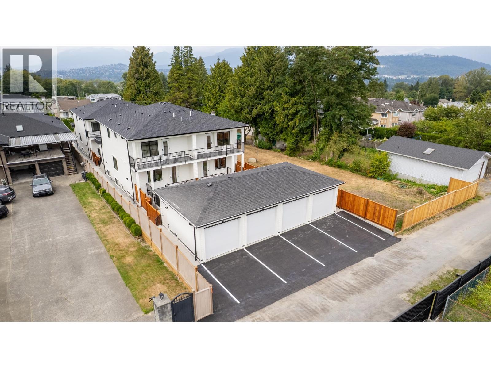 Photo 38 of 2 7822 Goodlad Street, Burnaby BC