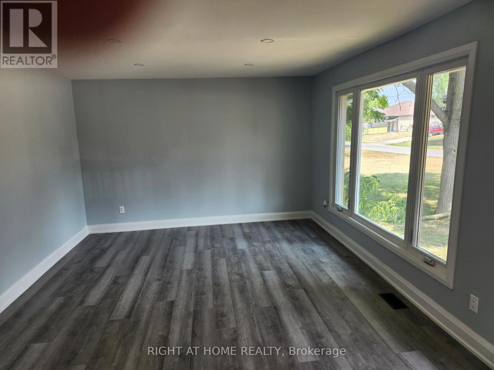 Photo 17 of 191 Brant Street, Deseronto ON