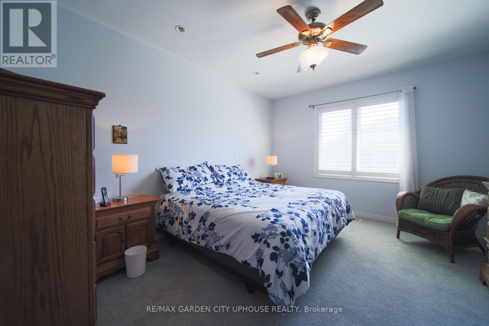Photo 14 of 132 Loretta Drive, Niagaraonthelake ON
