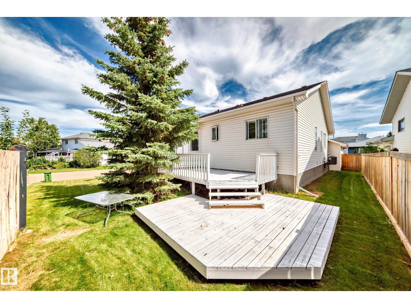 Photo 47 of 3832 41 St Nw, Edmonton AB