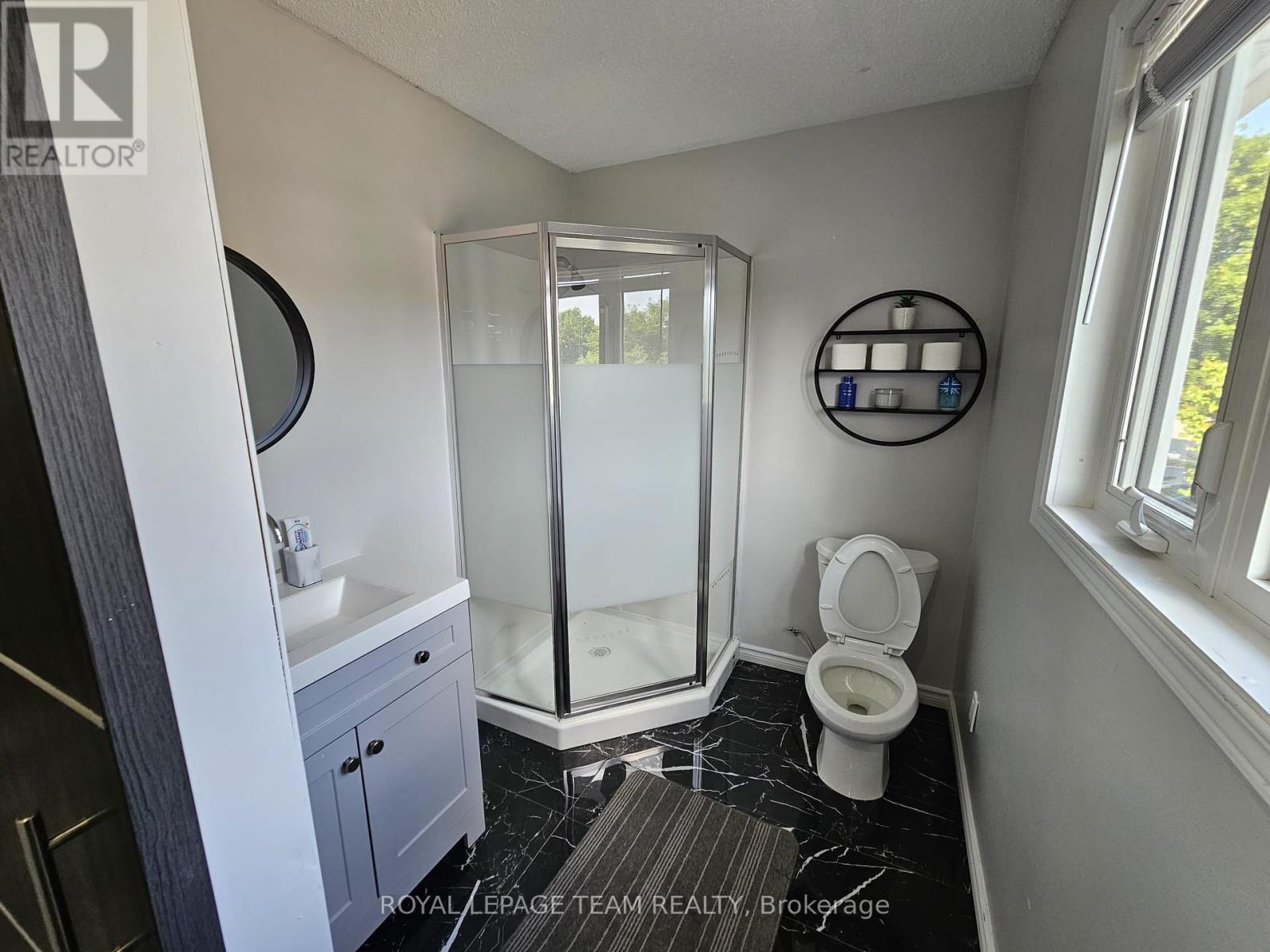 Photo 18 of 1891 Longman Crescent, Ottawa ON