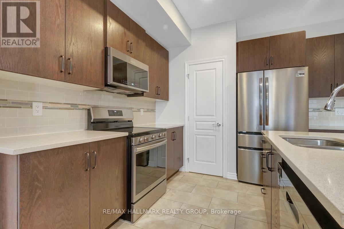 Photo 17 of 199 A Shinny Avenue, Ottawa ON
