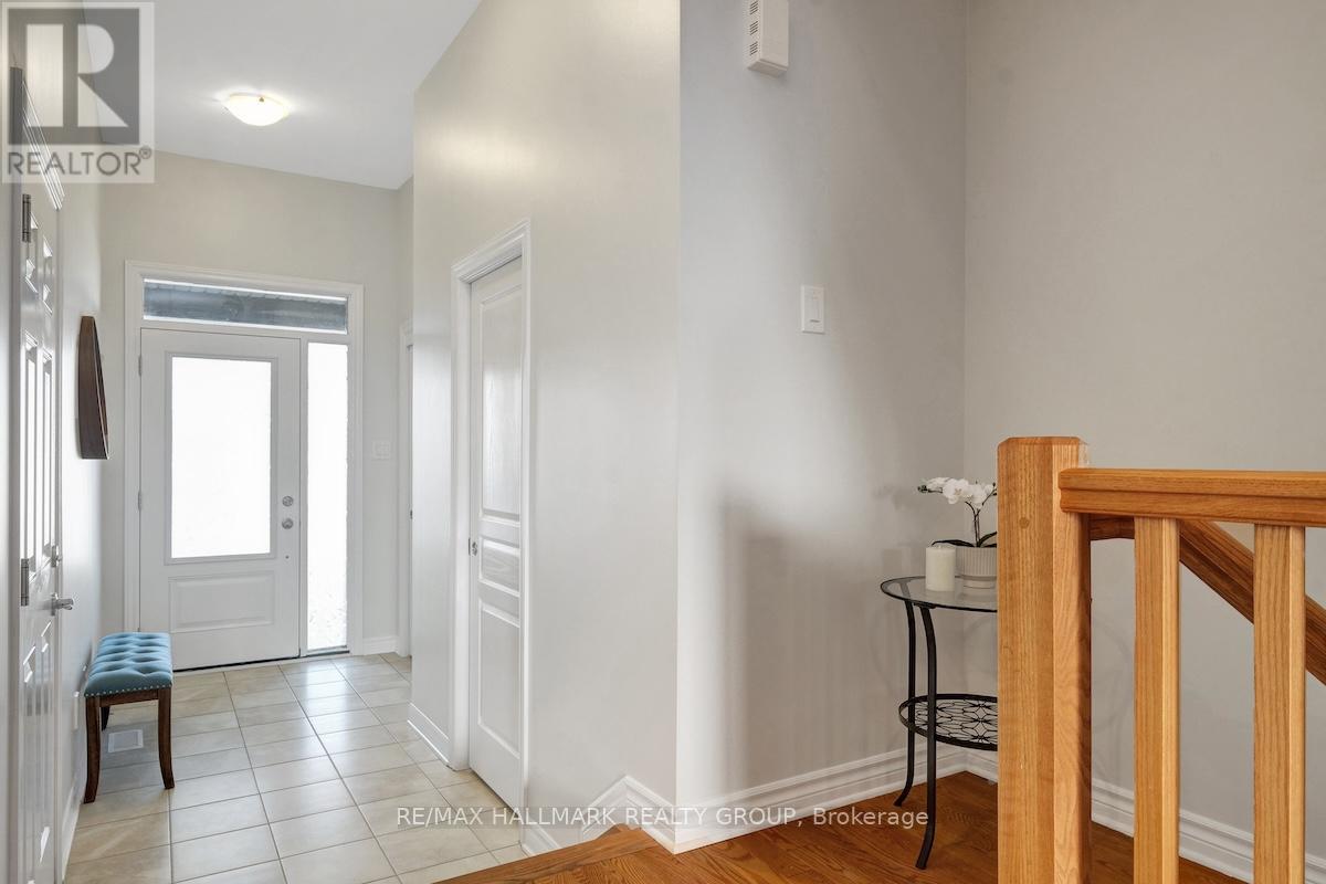 Photo 20 of 199 A Shinny Avenue, Ottawa ON