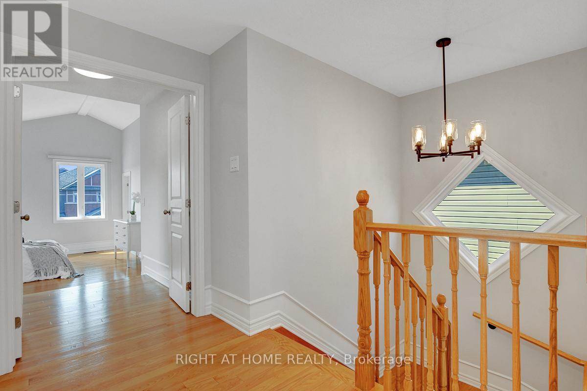 Photo 23 of 510 Summerhill Street, Ottawa ON