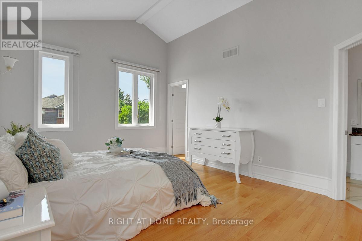 Photo 26 of 510 Summerhill Street, Ottawa ON