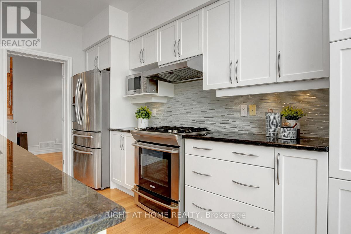 Photo 9 of 510 Summerhill Street, Ottawa ON