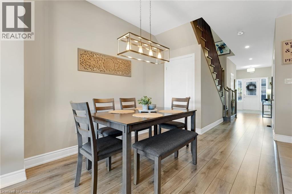 Photo 16 of 72 Homestead Way Way, Thorold ON