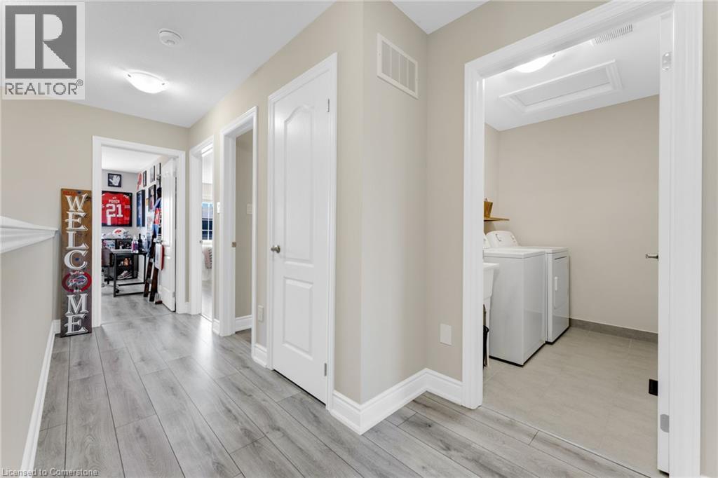 Photo 31 of 72 Homestead Way Way, Thorold ON
