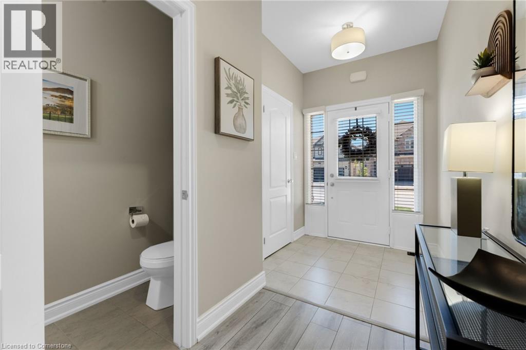 Photo 7 of 72 Homestead Way Way, Thorold ON