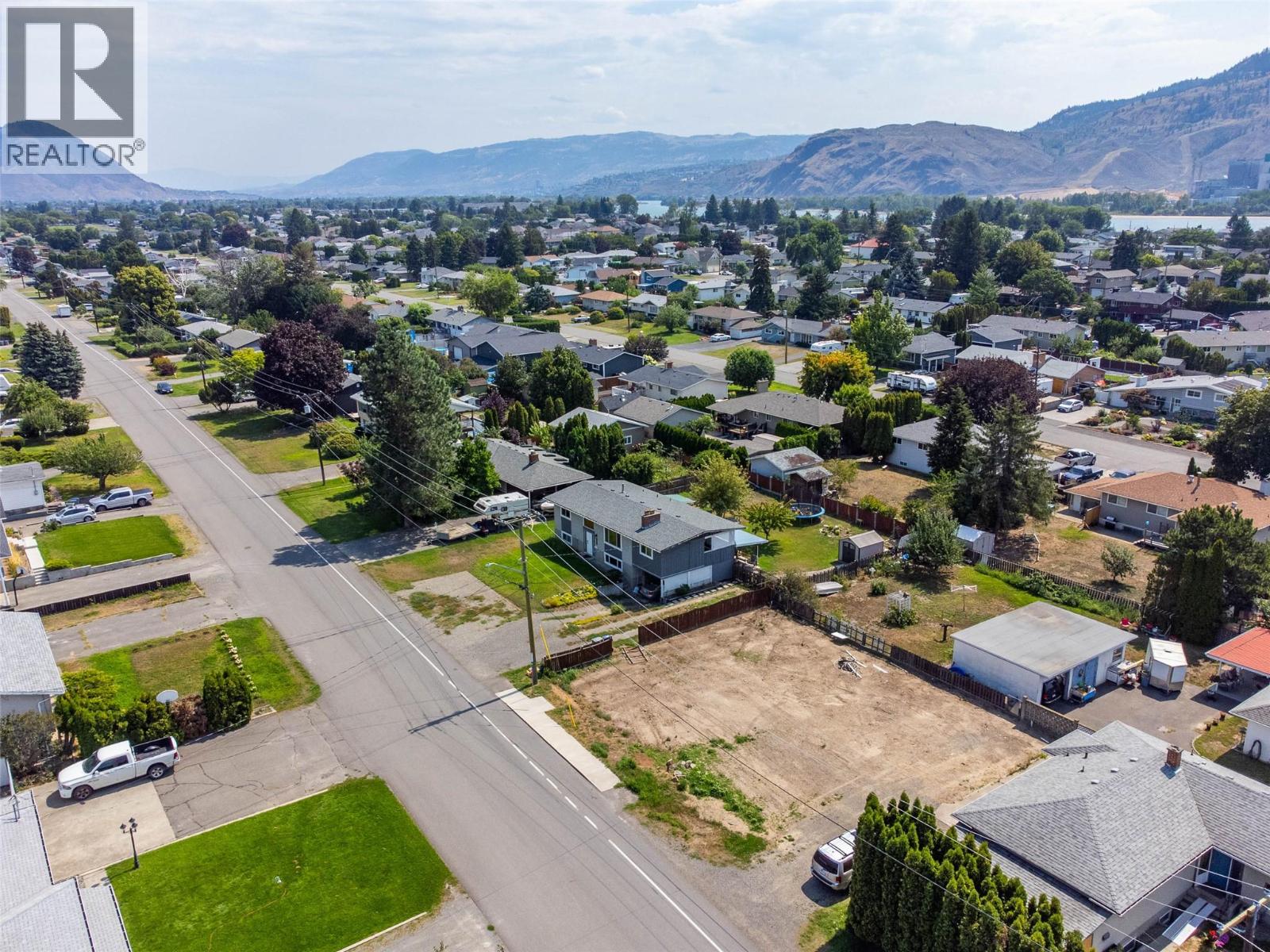 Photo 13 of 2395 Greenfield Avenue, Kamloops BC