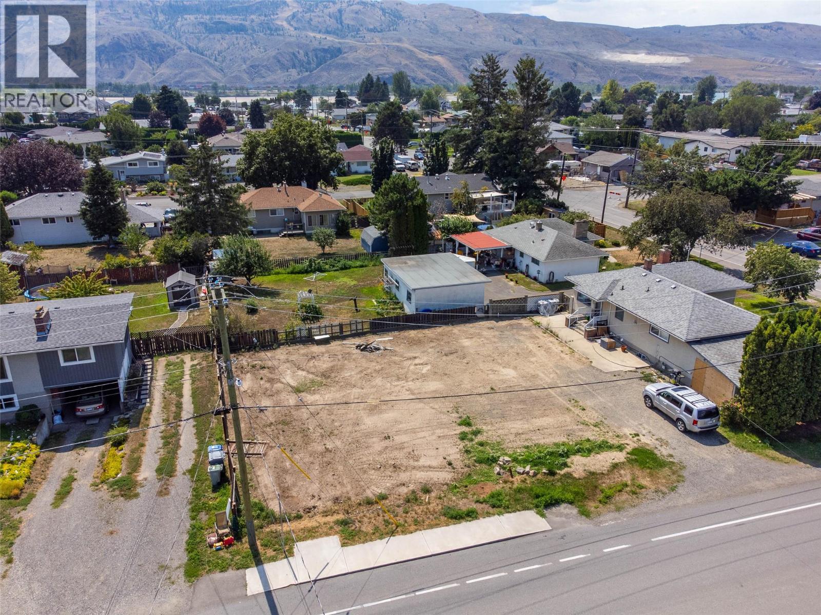 Photo 10 of 2395 Greenfield Avenue, Kamloops BC