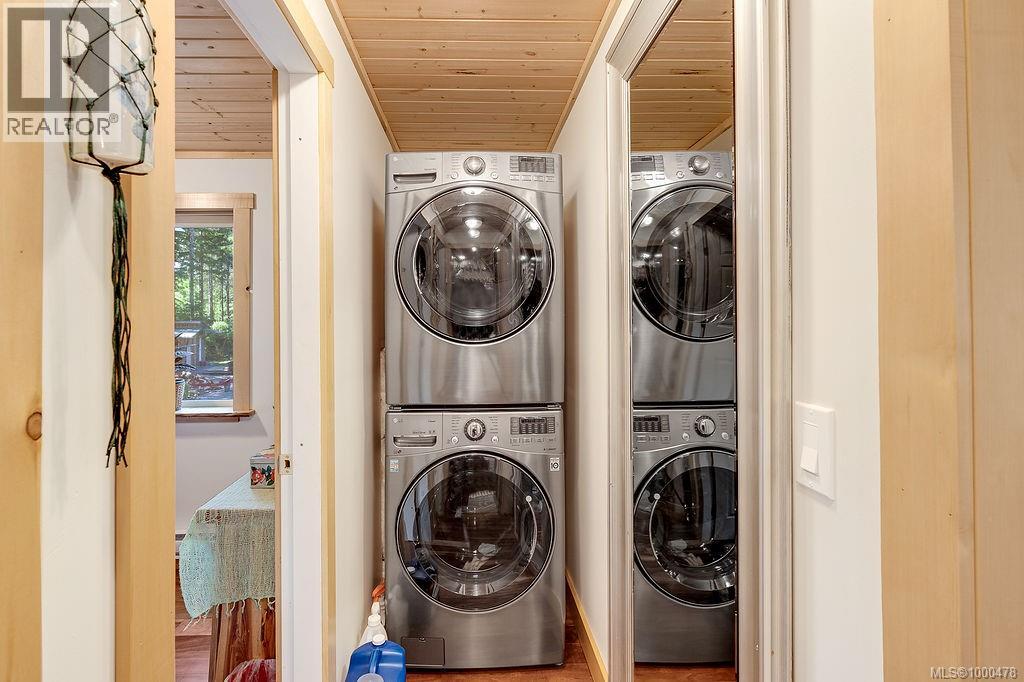 Photo 13 of 3782 Petrel Dr, Sooke BC