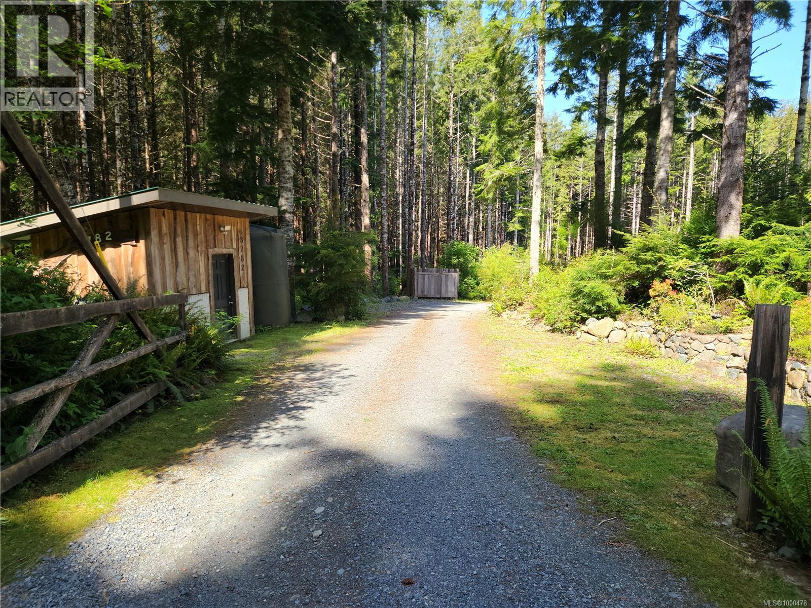 Photo 2 of 3782 Petrel Dr, Sooke BC