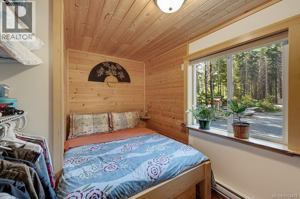 Photo 12 of 3782 Petrel Dr, Sooke BC