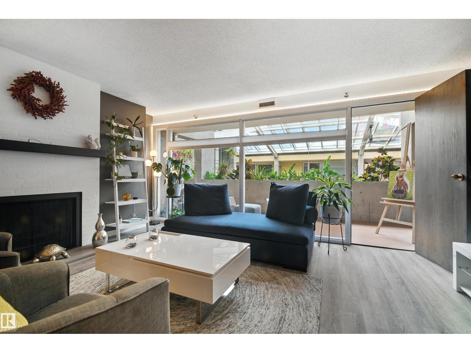 Photo 6 of 314 11220 99 Av Nw, Edmonton AB
