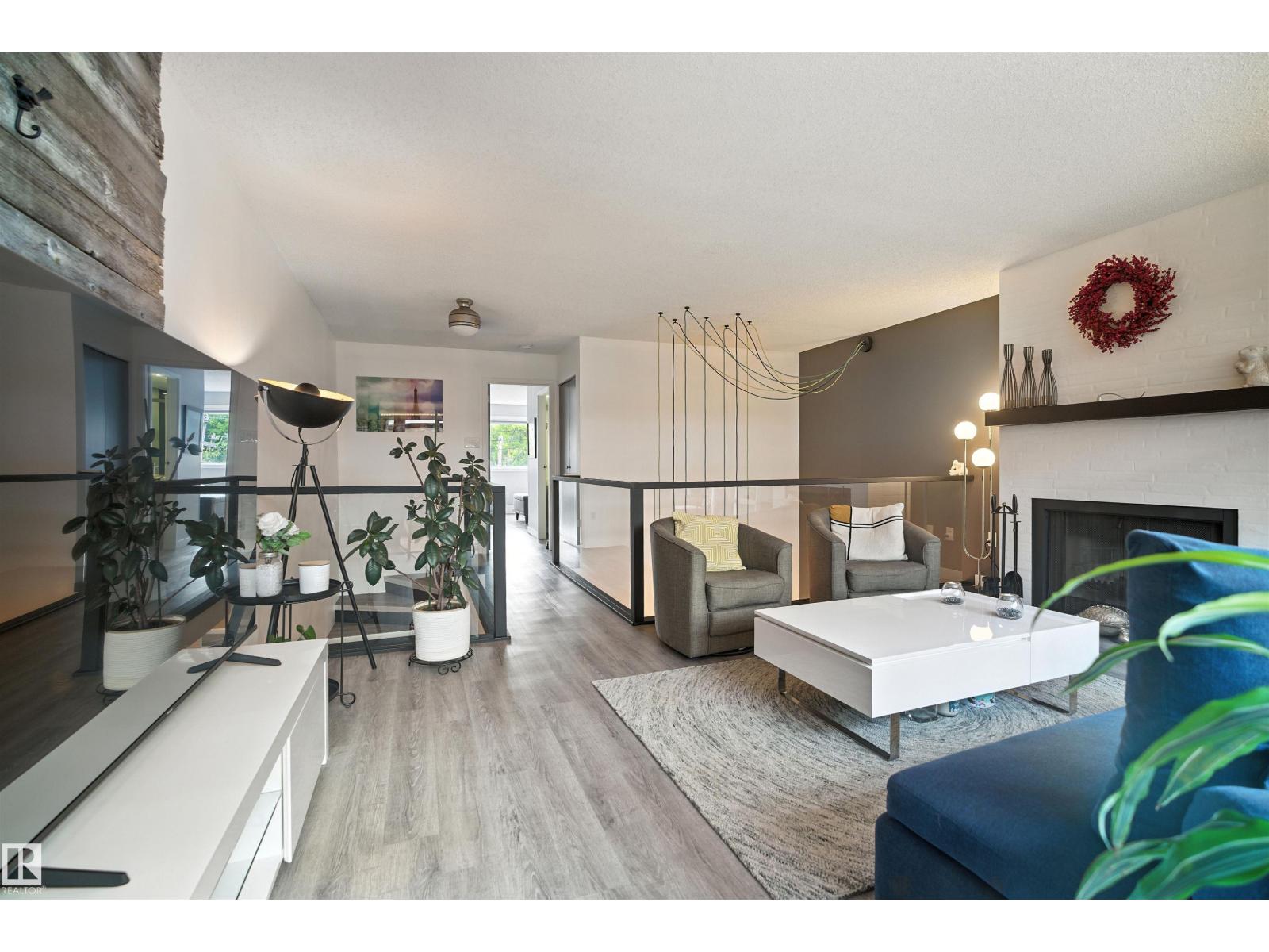 Photo 10 of 314 11220 99 Av Nw, Edmonton AB