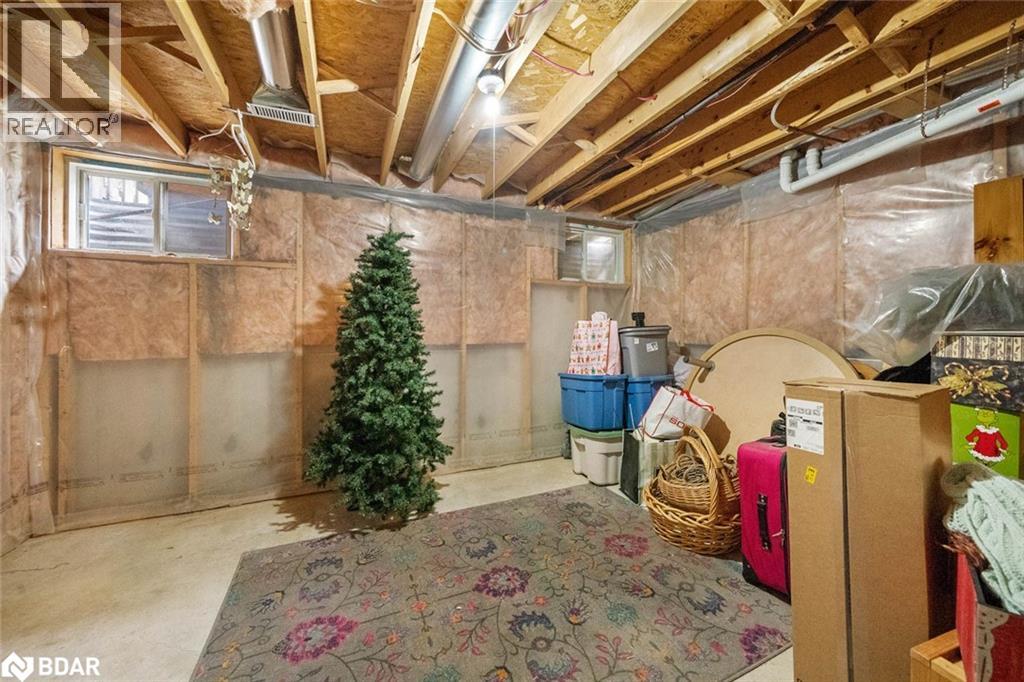 Photo 16 of 96 Lee Crescent, Barrie ON