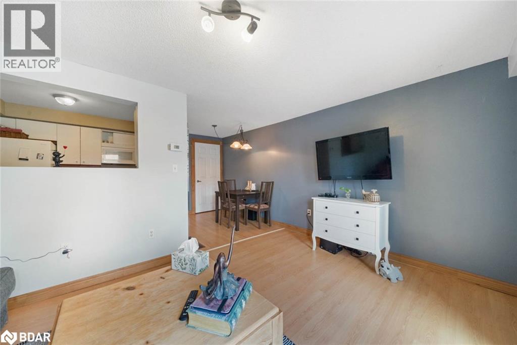 Photo 5 of 96 Lee Crescent, Barrie ON