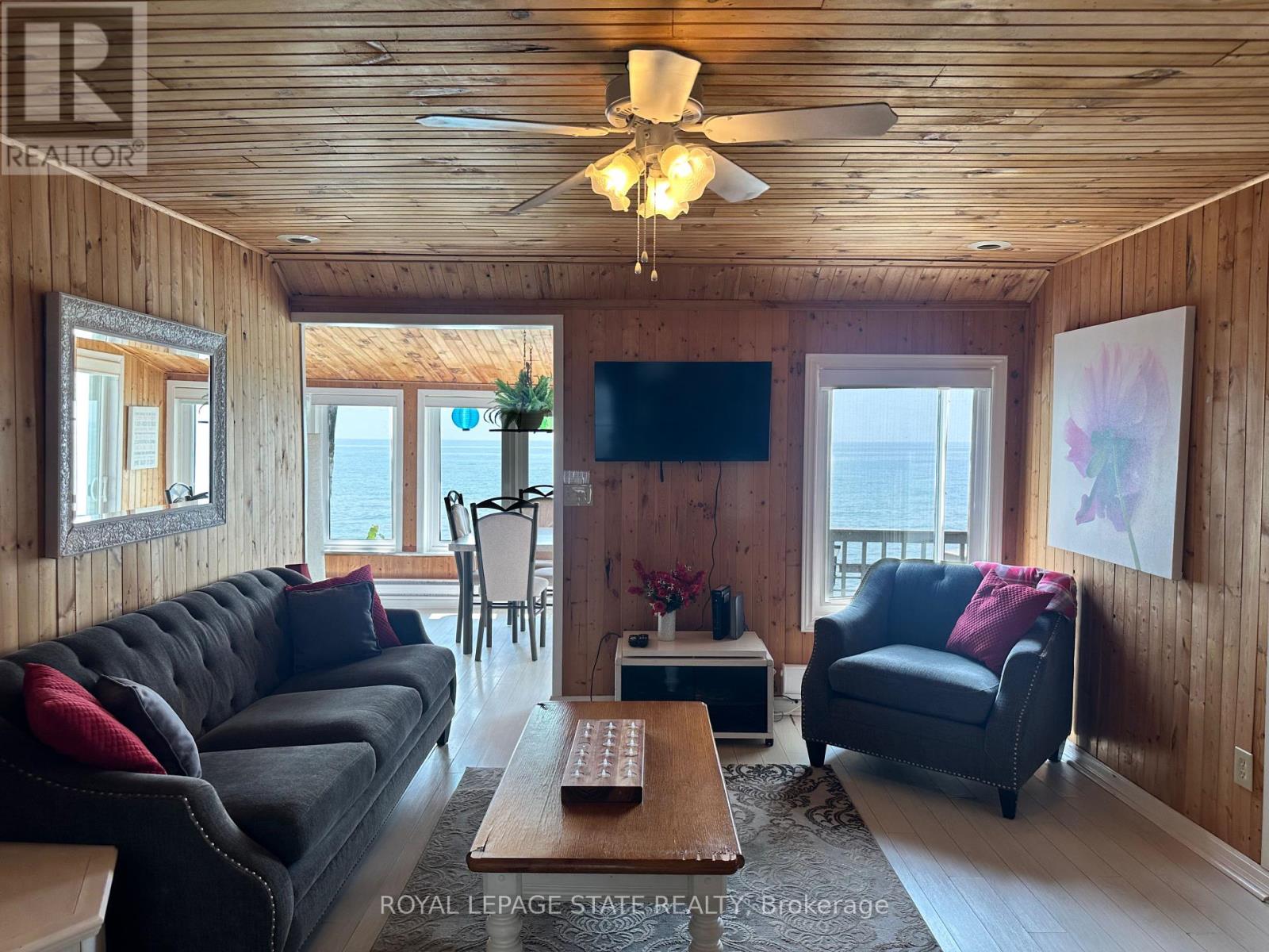 Photo 20 of 2110 Lakeshore Road, Haldimand ON