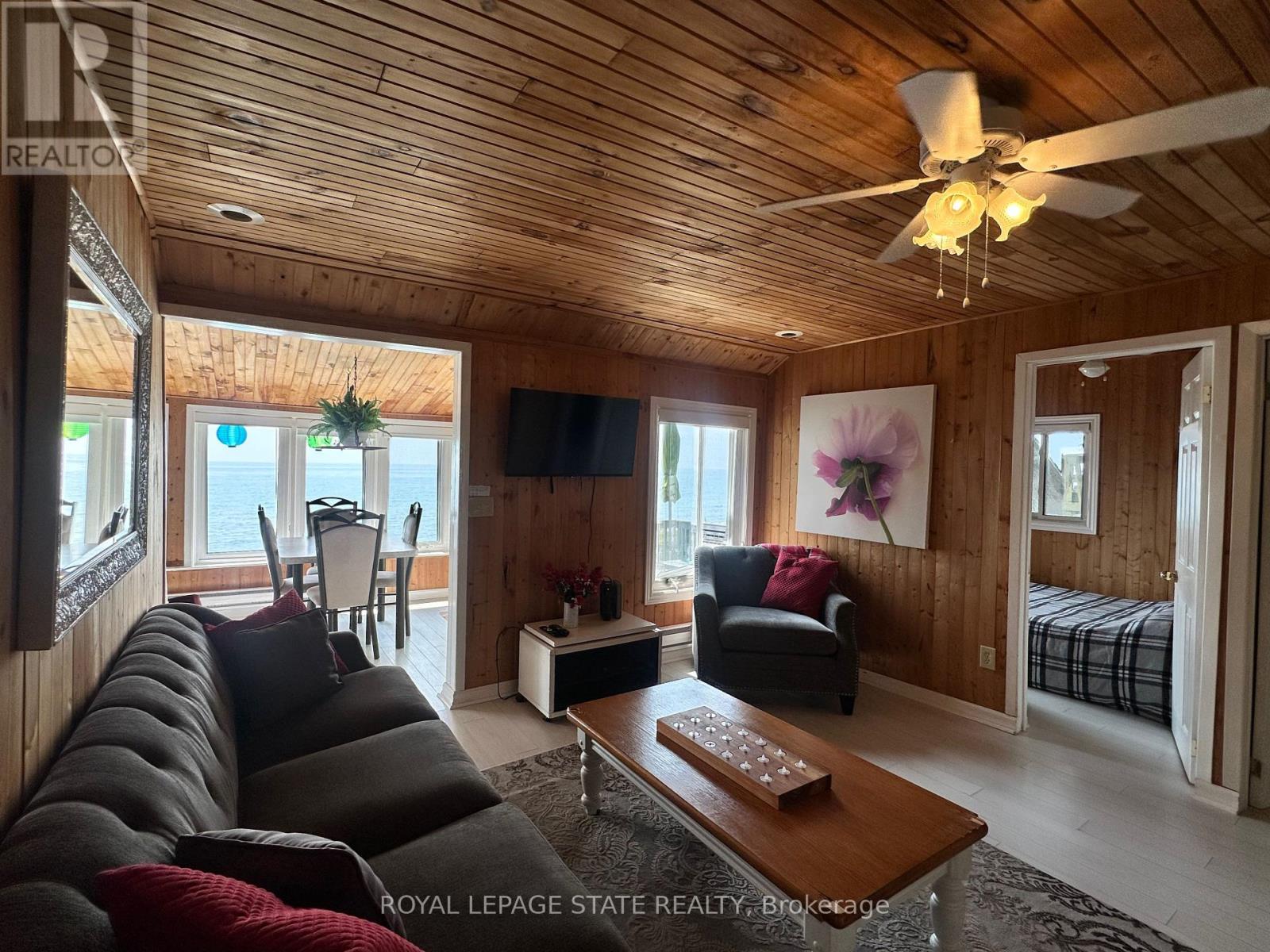 Photo 21 of 2110 Lakeshore Road, Haldimand ON