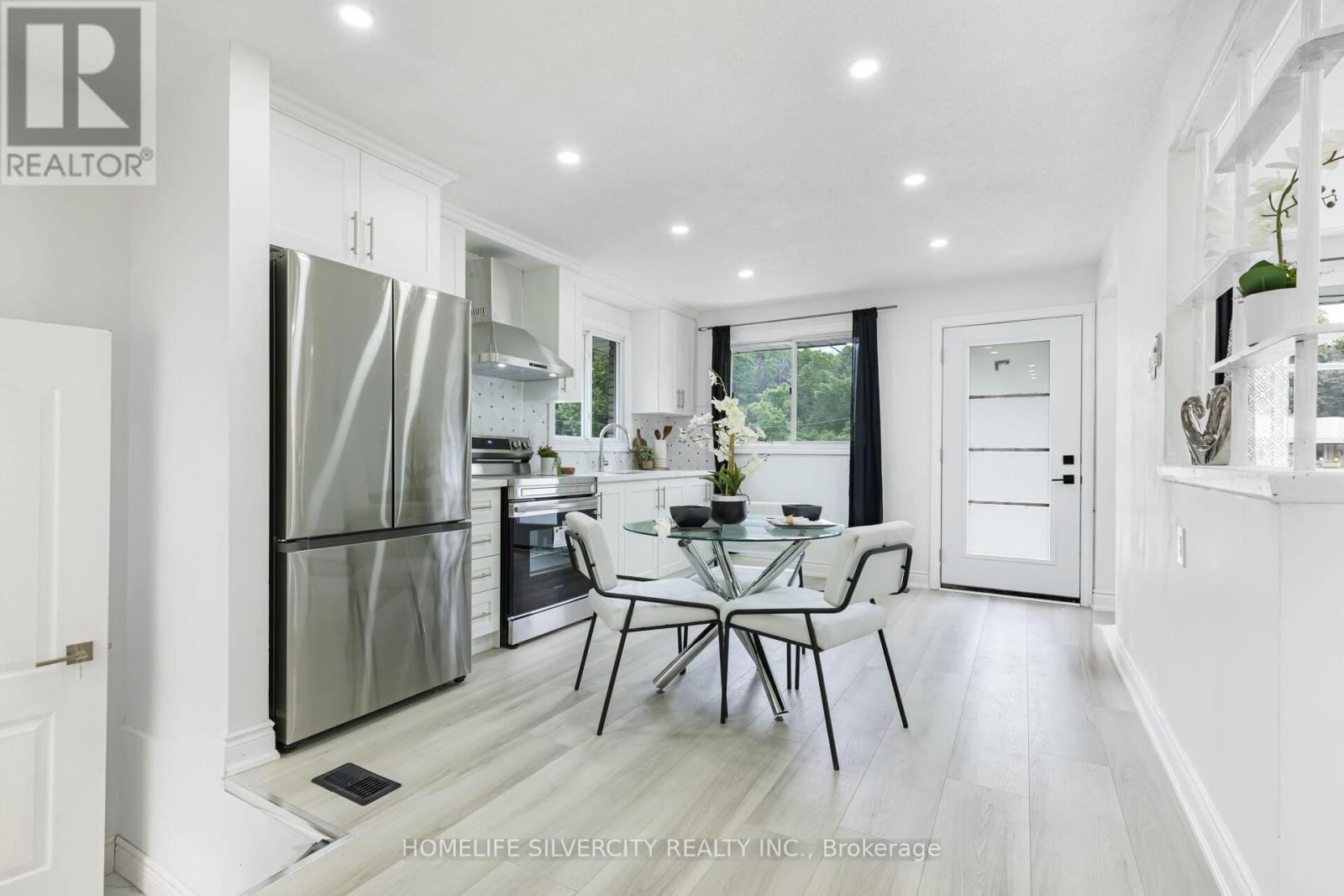 Photo 15 of 4 Hipel Avenue, Cambridge ON