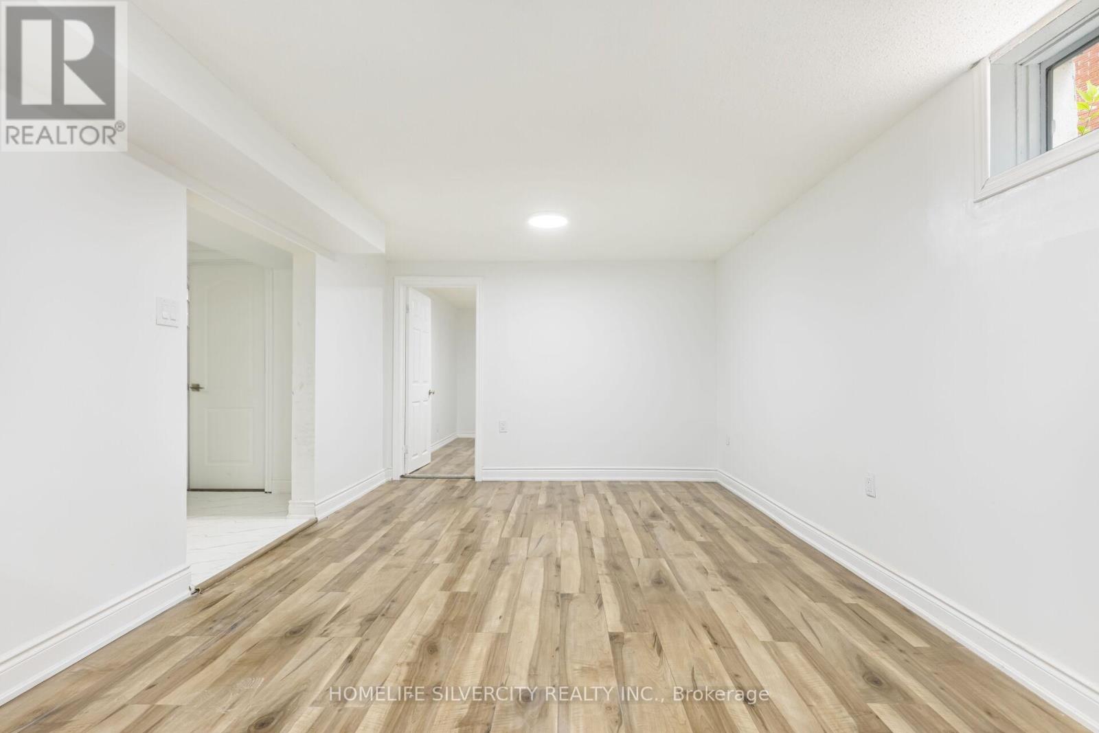 Photo 37 of 4 Hipel Avenue, Cambridge ON