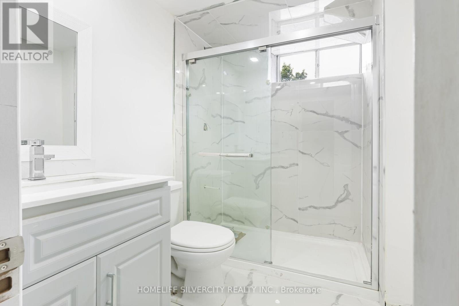 Photo 43 of 4 Hipel Avenue, Cambridge ON