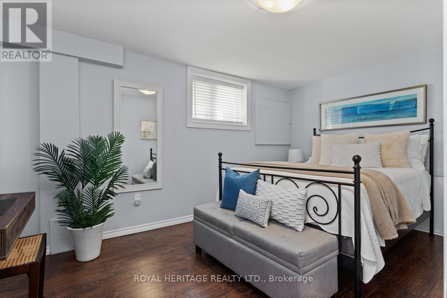Photo 30 of 11 Piper Crescent, Clarington ON